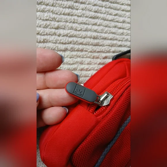 Digital Camera Case - Picture 3 of 9